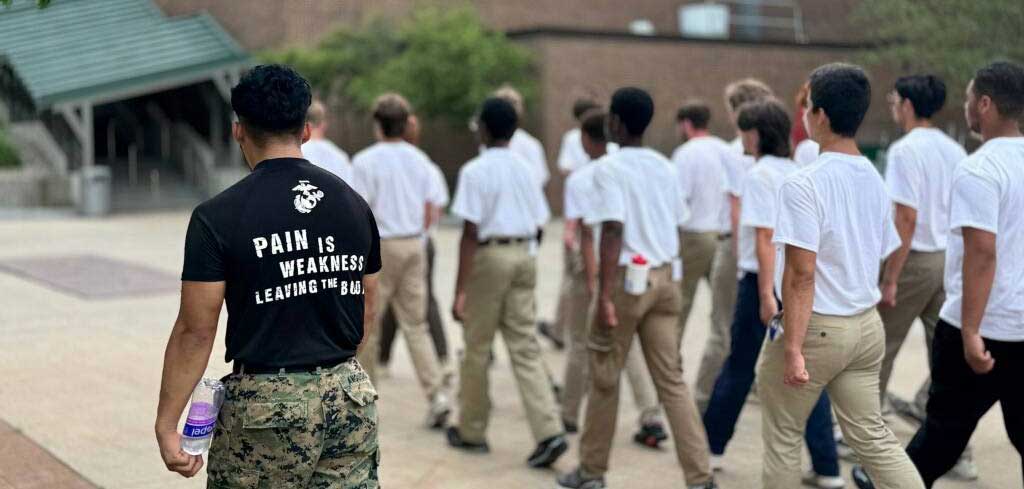 1a Marching Marine Pain